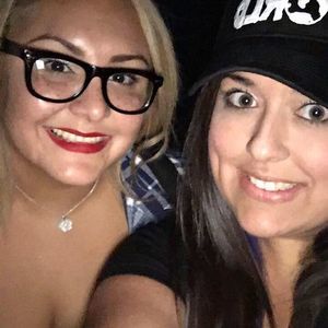 Meet your Posher, Lori